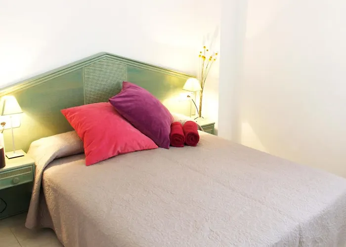 阿玛提塔紫晶砂公寓 *